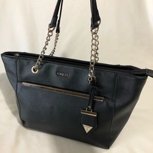 GUESS BAG/ BLACK AND GOLD